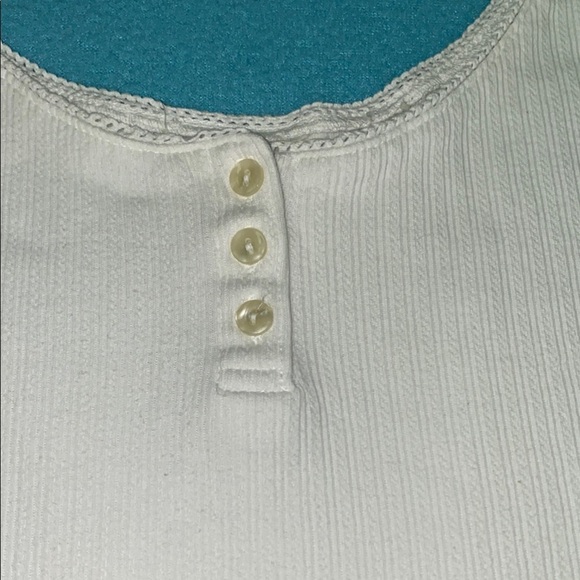 Tank top ribbed texture white working buttons at chest stretchy comfy size XL - Picture 3 of 7